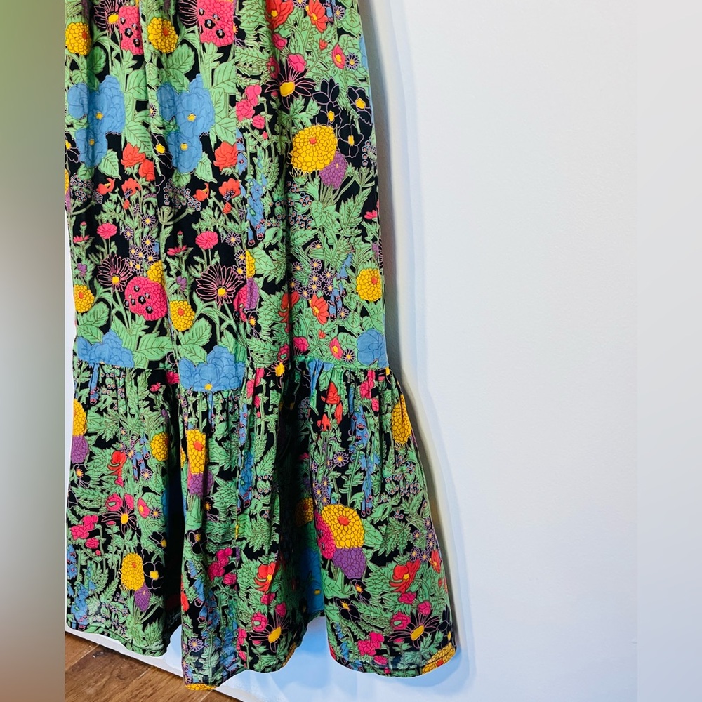 Mille Tropical Smocked Midi Dress with Ruffle Sleeves - Green Floral - Picture 4 of 8